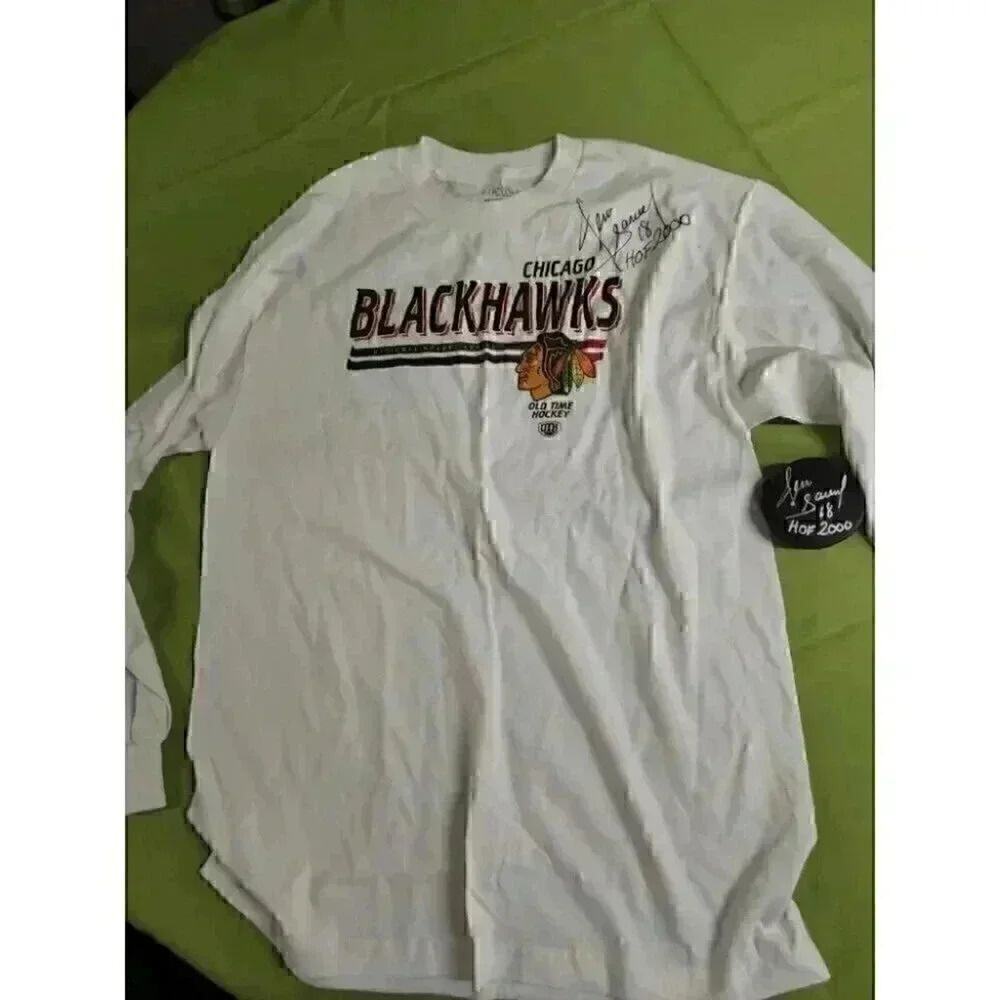 Denis Savard Blackhawks Auto Signed‎ HOF Puck & Shirt HOF 2000 A33